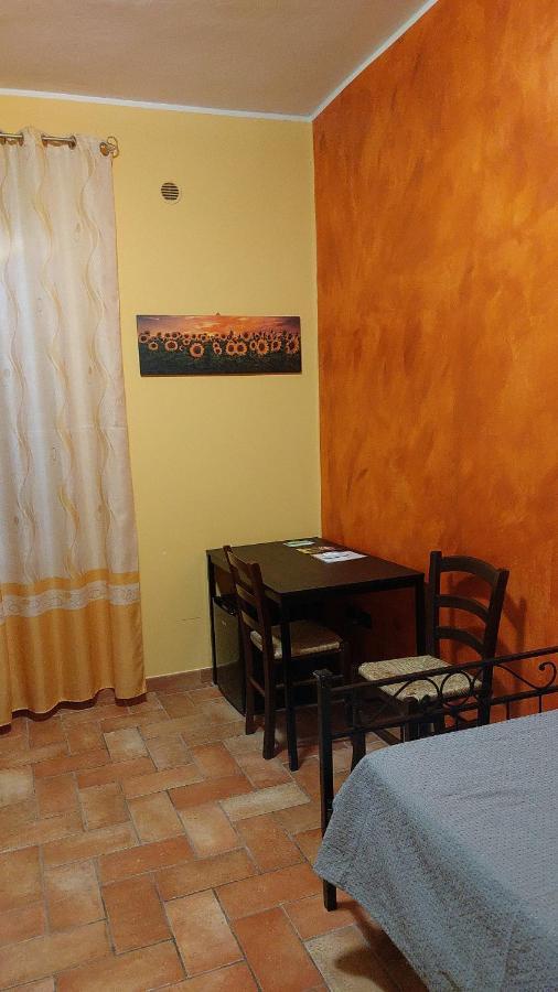 La Casa Dei Nonni Hotell Torre Orsina Exteriör bild