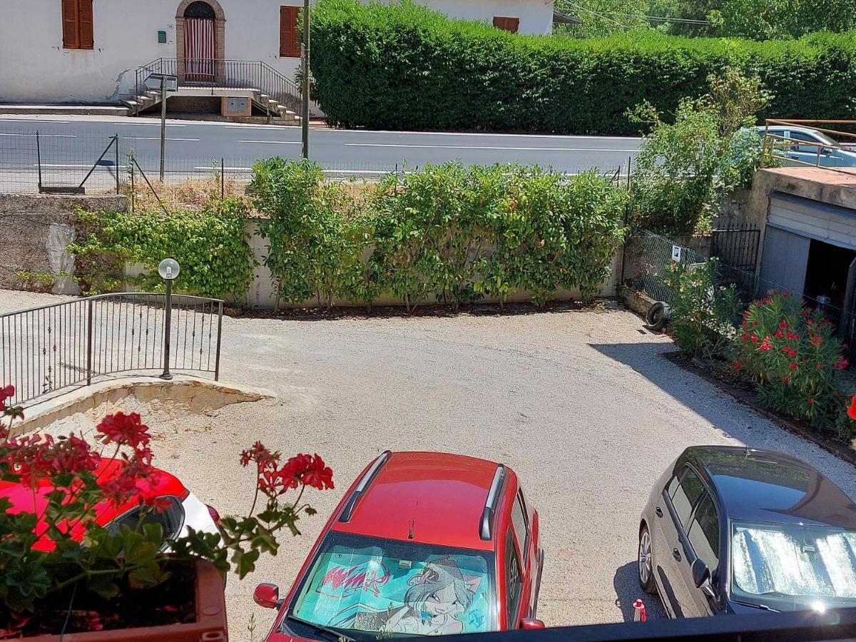 La Casa Dei Nonni Hotell Torre Orsina Exteriör bild