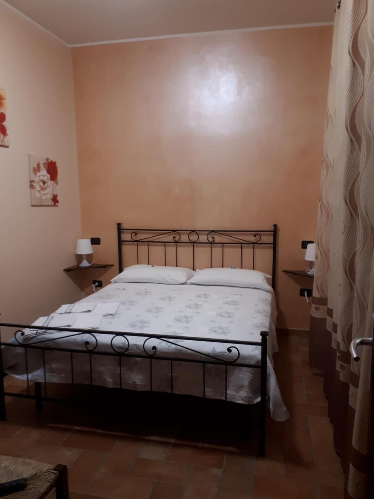 La Casa Dei Nonni Hotell Torre Orsina Exteriör bild